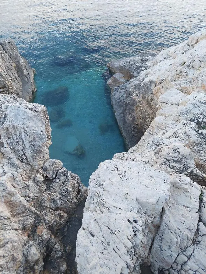 Pulabella Apartment 0*, Pula Croatia